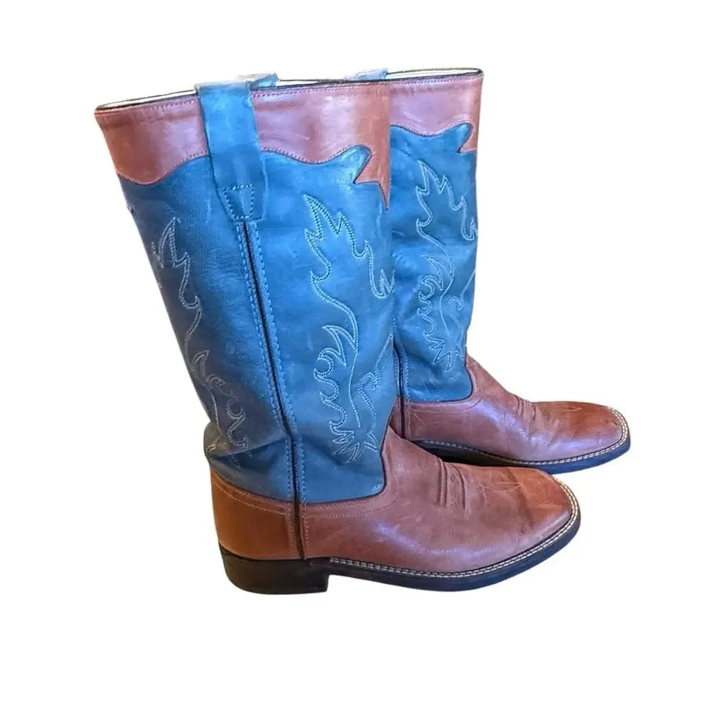 Old West step out
